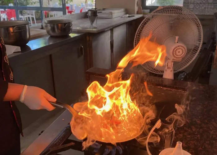 酒店 Sonnen 马尔马里斯